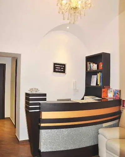 Pensión Romangelo Termini 3*